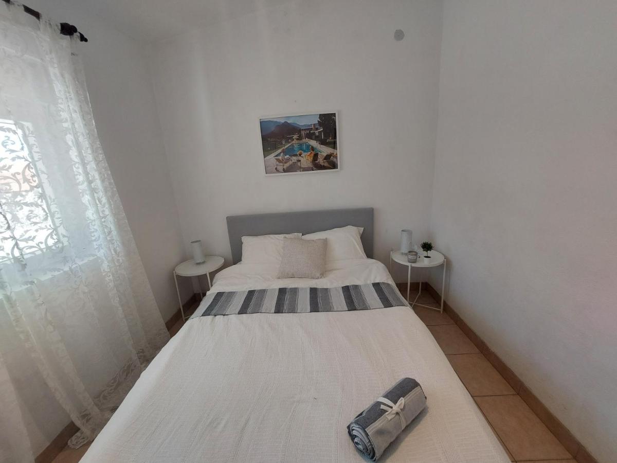 Casa Blanca, Biograd Na Moru Apartment Exterior foto