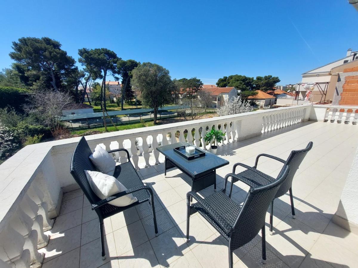 Casa Blanca, Biograd Na Moru Apartment Exterior foto